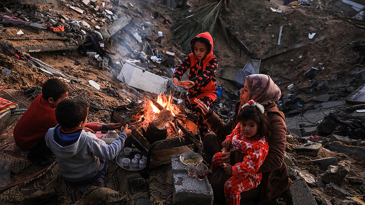 İsrail, Gazze'de bombalamaya devam ediyor.