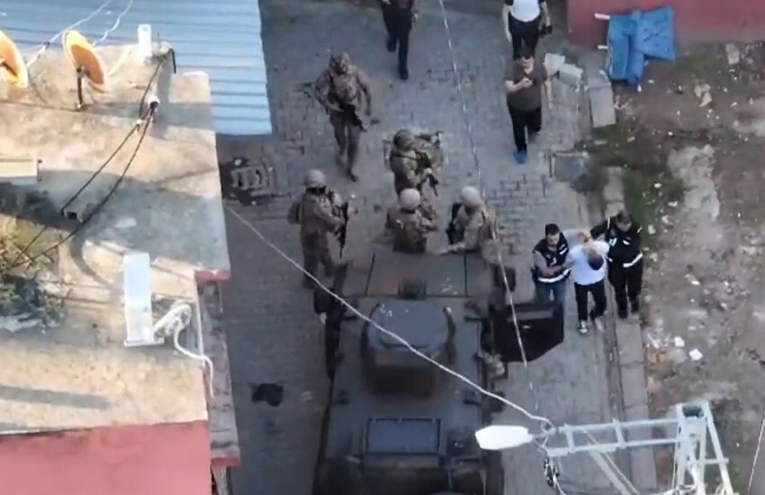 Bakan Yerlikaya Çember Operasyonlarının detaylarını paylaştı.