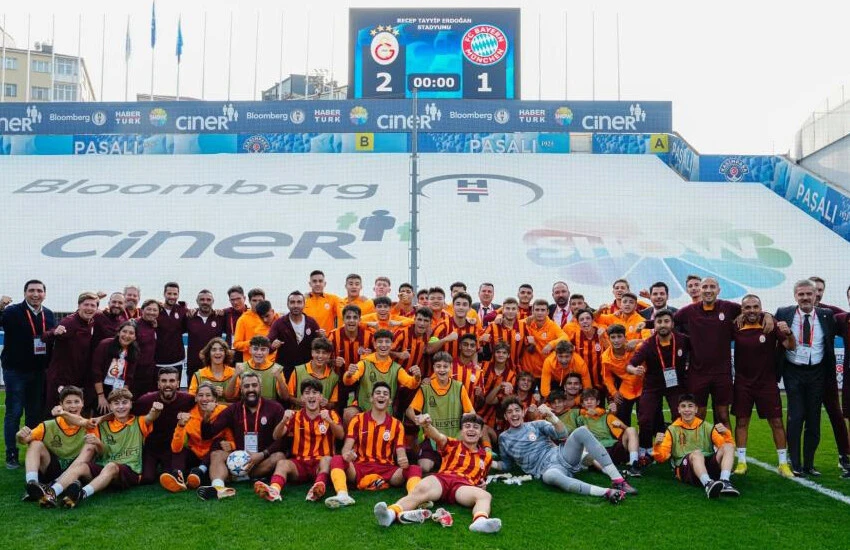 Galatasaray'ın gençleri Bayern Münih'i devirdi