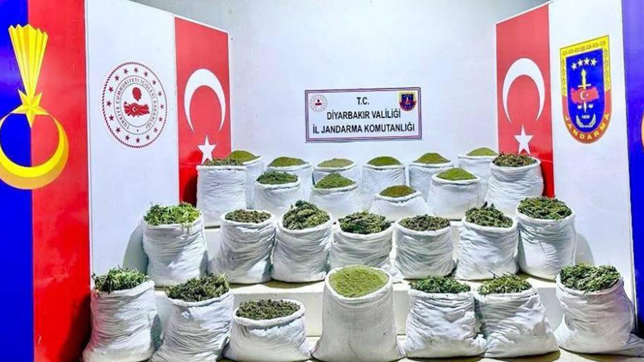 Diyarbakır’da PKK’nın finans kaynağına darbe: 1 ton 640 kilo esrar ele geçirildi