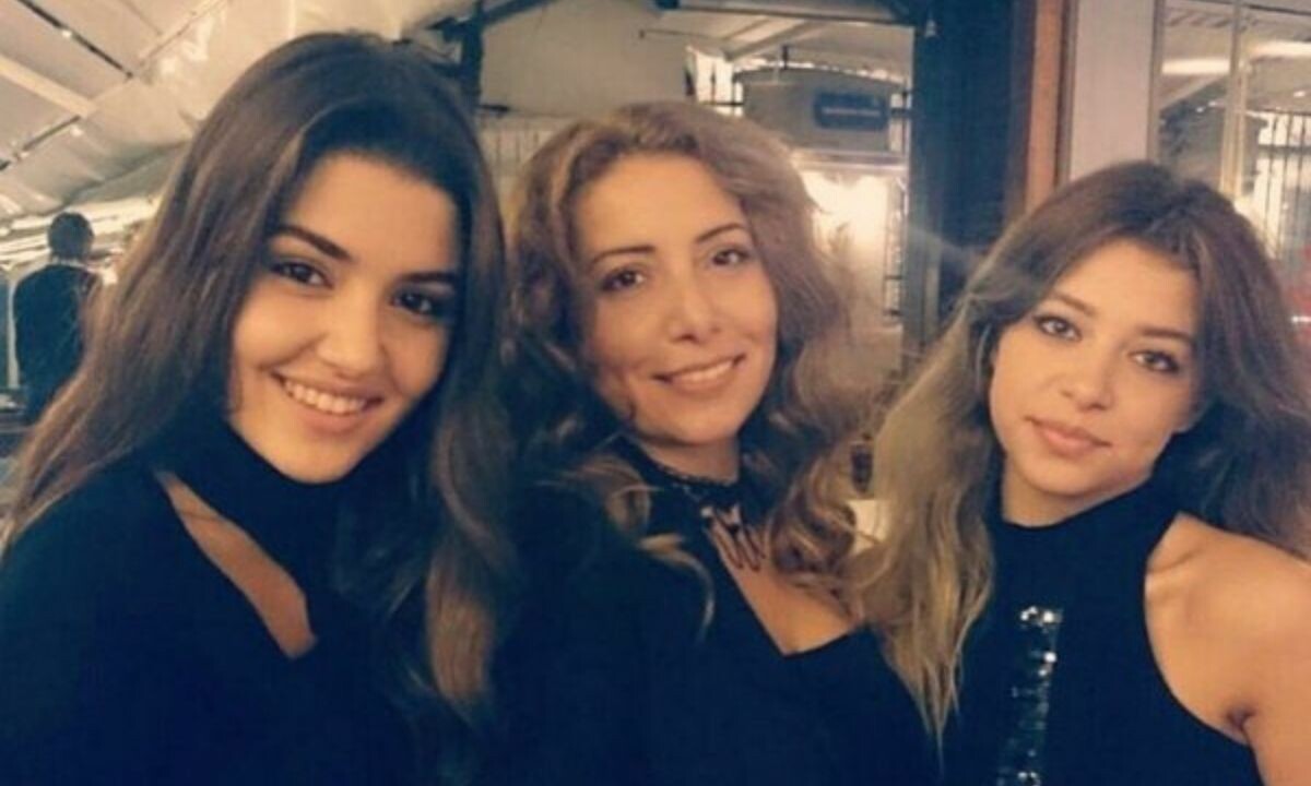 Hande Erçel&#039;den annesinin doğum gününde duygusal paylaşım: Seni çok özlüyorum