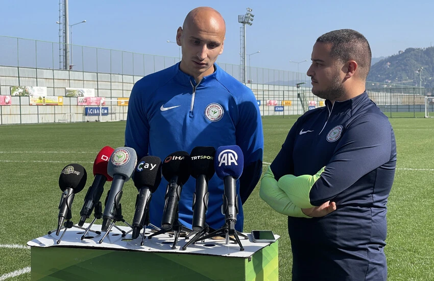 Çaykur Rizesporlu Jonjo Shelvey: Umarım Galatasaray, Bayern Münih maçında yorulmuştur