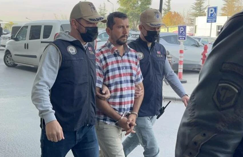 Emniyet "Kıskaç Operasyonu" ile avladı! Eskişehir FETÖ üyelerine dar geldi