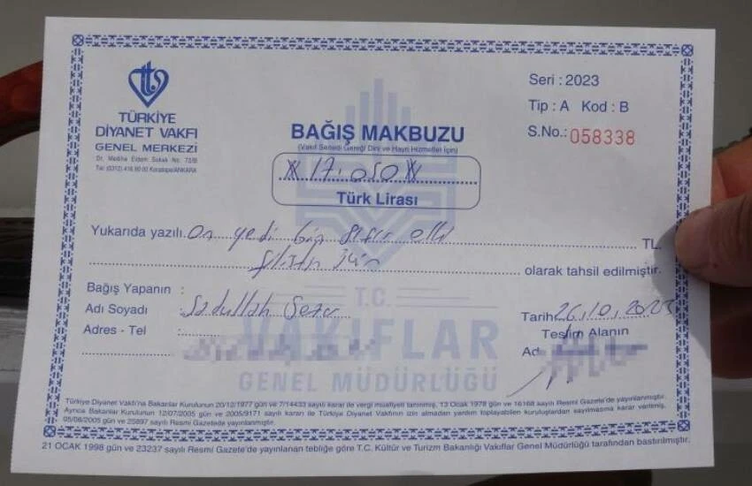 Filistin halkı için büyük fedakarlık! Binlerce lira değerindeki bıçak koleksiyonunu satışa çıkardı