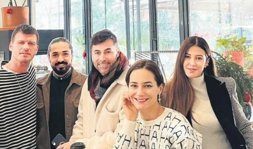 Kıvanç Tatlıtuğ’un doğum günü kutlamasına tüm eski partnerleri katıldı! Gözler tek bir ismi aradı