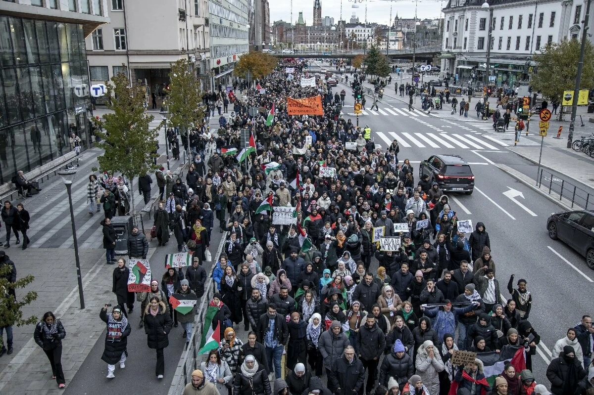 Avrupa'da on binler Filistin için sokağa döküldü: İsrail soykırıma son ver! Gazze'ye özgürlük