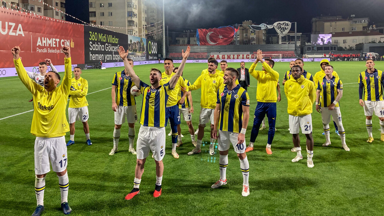 Fenerbahçe tarihe geçti! Rekor seri 10 maça çıktı