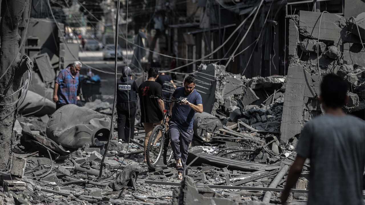 Gazze&#039;de bir gecede 130 cinayet daha 