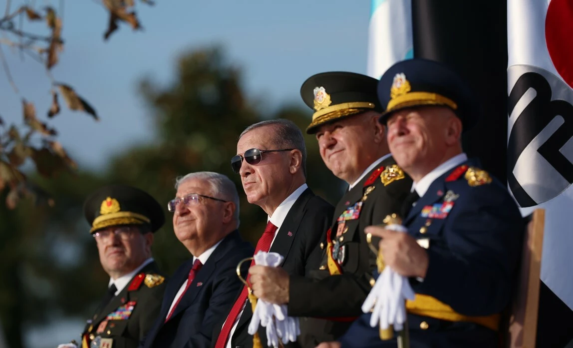 Son dakika! Donanma tarihinin en büyüğü... İstanbul Boğazı'nda 100. yıla özel geçit töreni