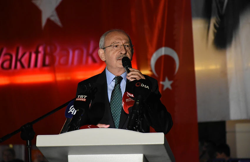 CHP lideri Kılıçdaroğlu, kurultay sonrasındaki tüzük kurultayına dikkat çekip değişim sinyali verdi.