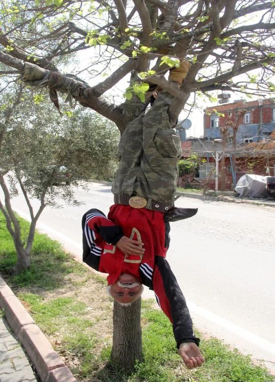 Dehşetin nedeni daha dehşet verici... Eşini baltayla öldüren yaşlı adamın ifadesi 'pes' dedirtti! 