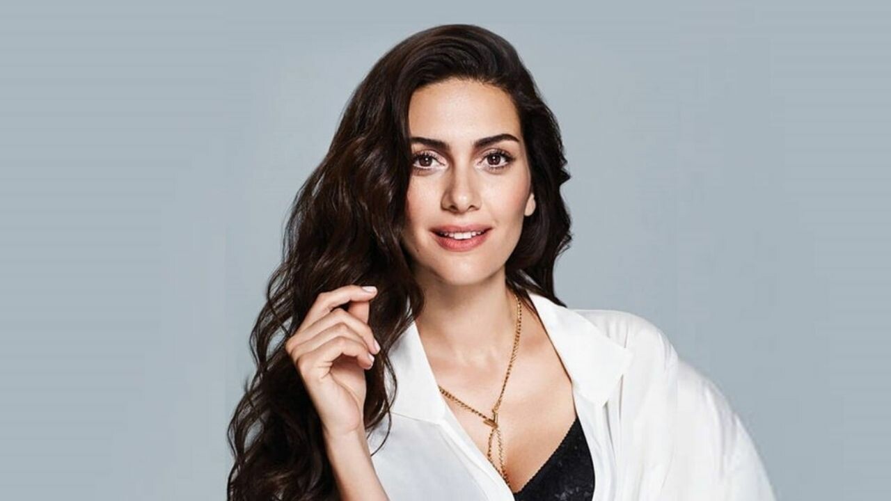 Bergüzar Korel’in son fotoğrafını görenler Sinem Kobal sandı!