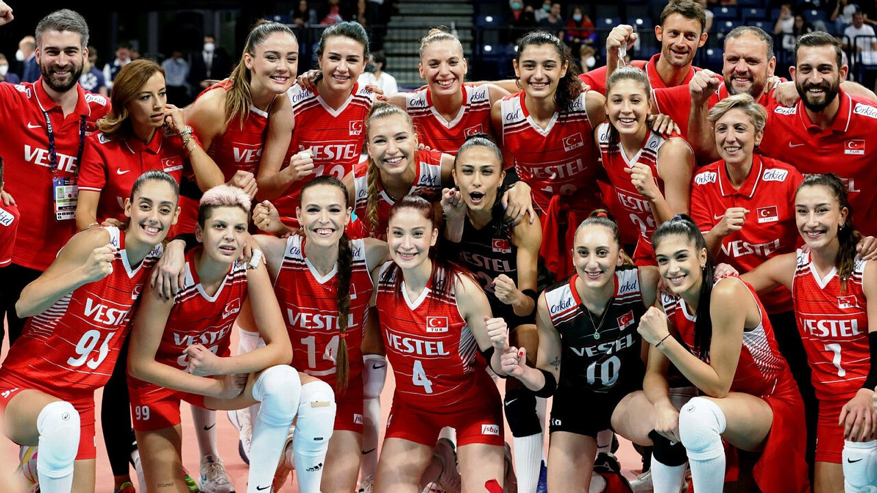 Dünyanın en zengin voleybolcuları açıklandı! ‘Filenin Sultanları’nın iki yıldızı listede yer aldı