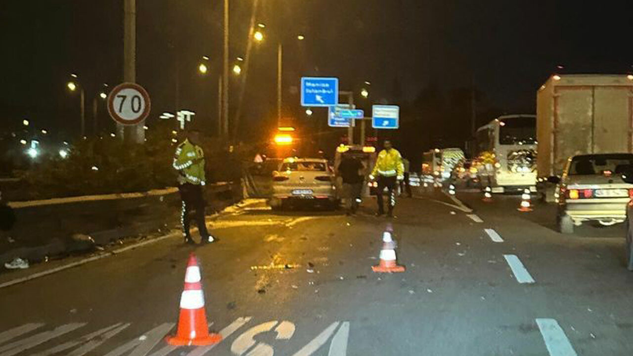 3 kişi bindikleri motosikletle ölüme gittiler! Ters yön faciası