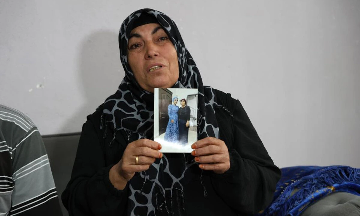 Her detayı vahşet: Hamile eşini katledip, sabaha kadar başında bekledi