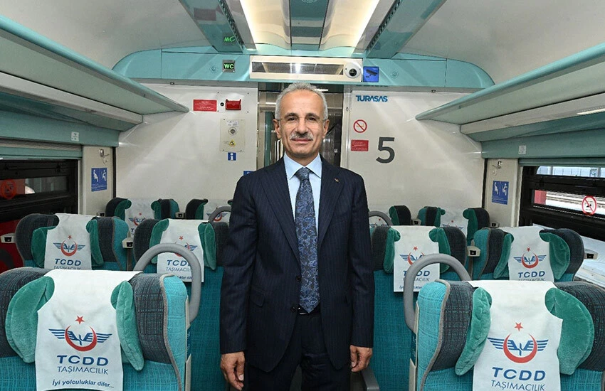 Tarih belli oldu! YHT ile 52 il birbirine bağlanacak