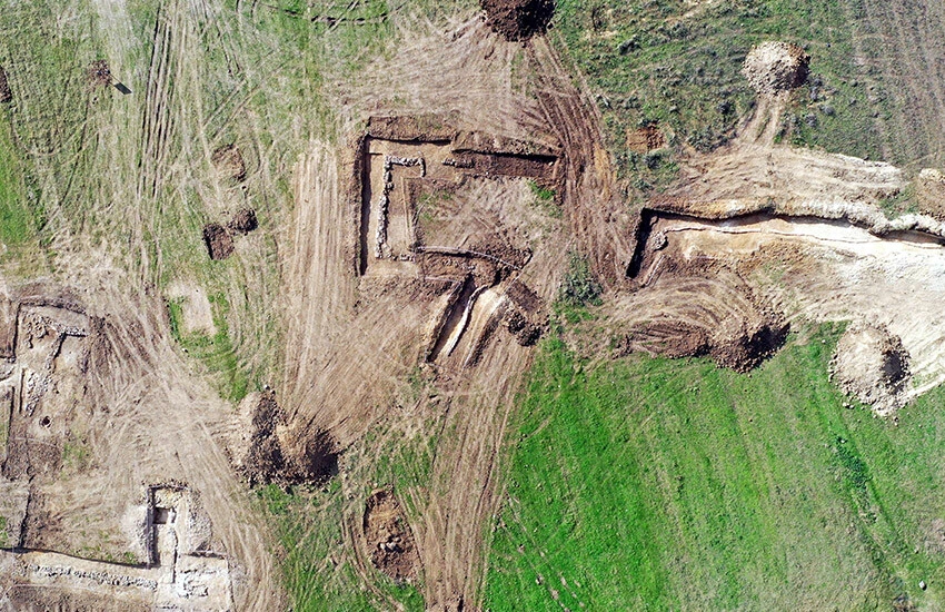 Samsun'da temel kazısı sırasında keşfedildi! Roma ve Helenistik dönemlerine ait