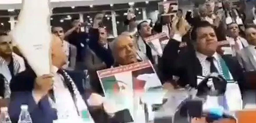 Netanyahu'yu çılgına çevirecek karar... Cezayir Cumhurbaşkanı'na İsrail ile savaş yetkisi!