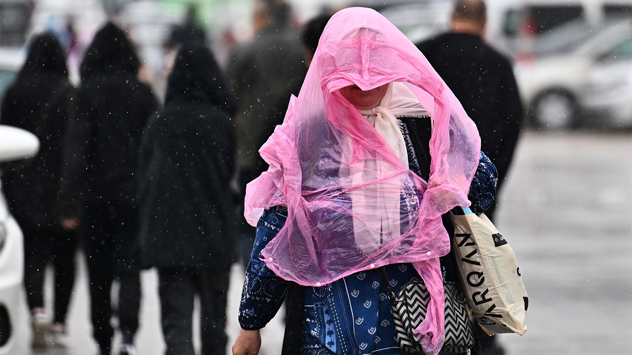 Sel, dolu, yıldırım... Meteoroloji 13 ili uyardı: Kuvvetli geliyor! (3 Kasım 2023 Cuma il il hava durumu)