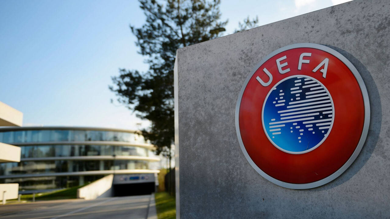 Irkçılığa taviz yok! UEFA&#039;dan Sırbistan ve Karadağ&#039;a ceza