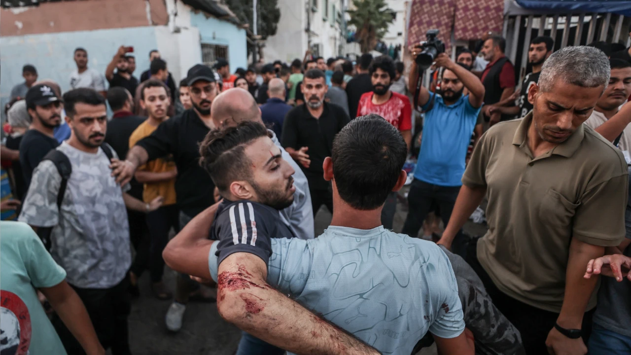 Gazze'deki ambulans saldırısı sonrası <a href=