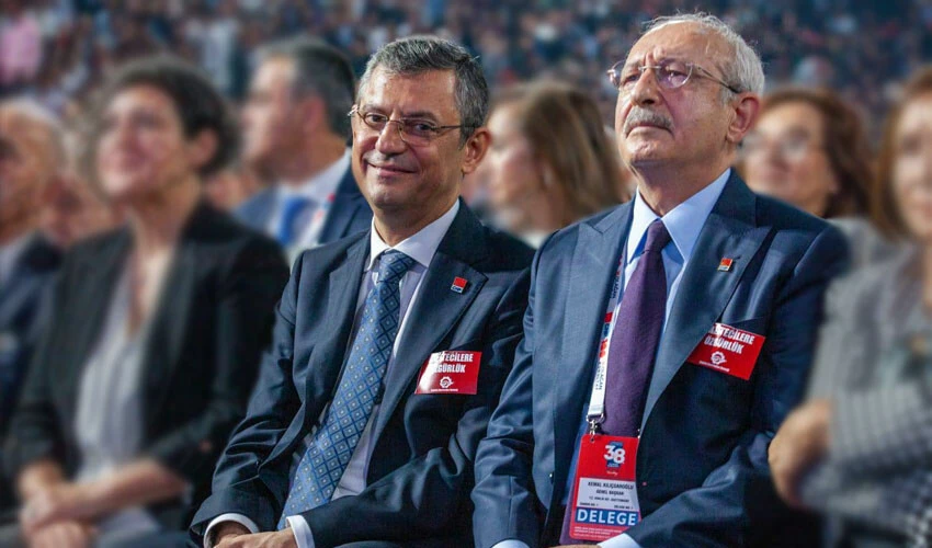 CHP'de koltuk yarışında Özgür Özel'e yenilen Kılıçdaroğlu dünya gündeminde: Bir yenilgi daha...