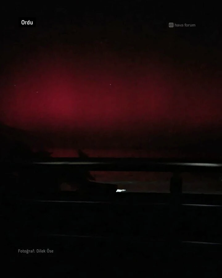 Kuzey Işıkları, Türkiye dahil dünyanın birçok yerinde görüldü: İşte Van ve Ordu’dan görüntüler