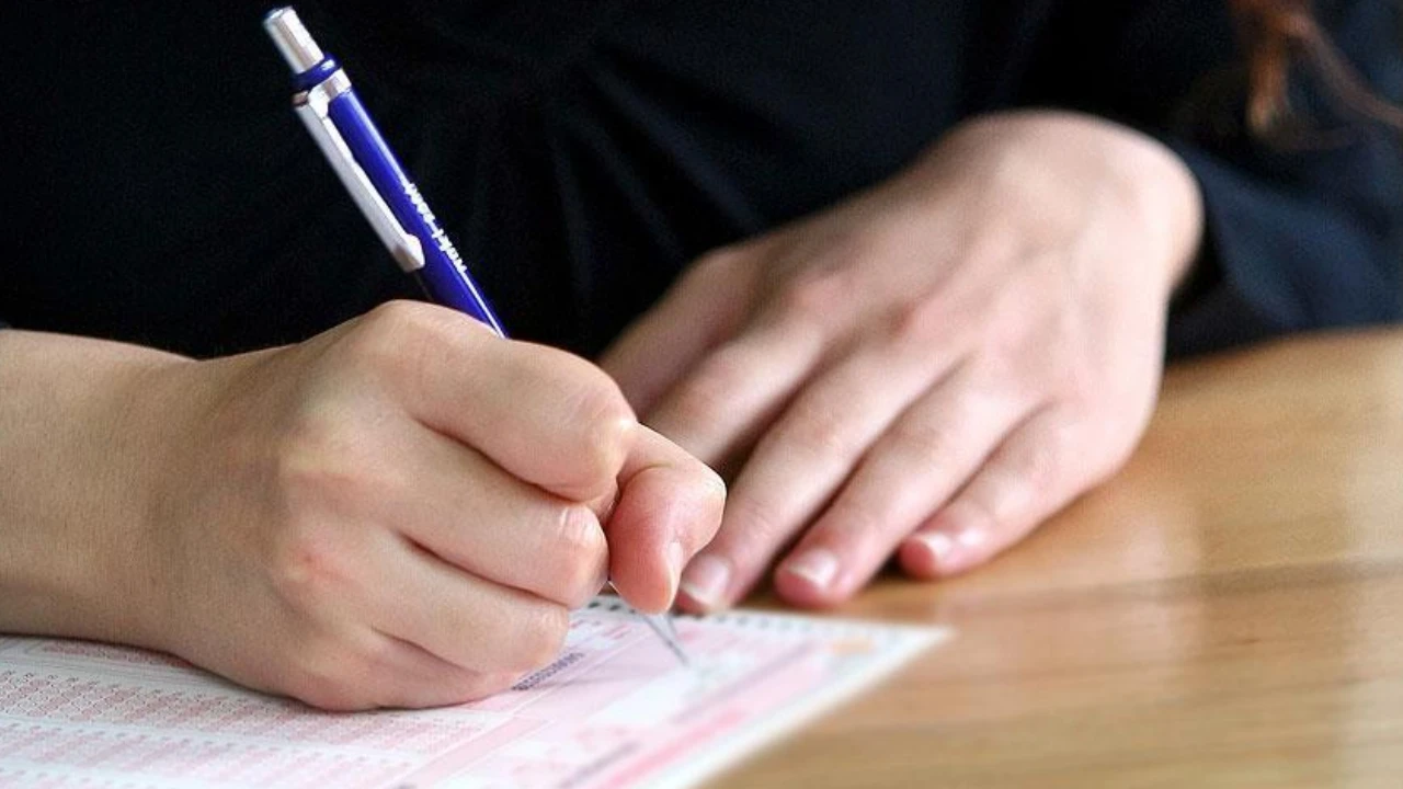 Açık Lise sınavları ne zaman, online mı, yüz yüze mi? Açık öğretim lisesi sınav tarihleri 2023!