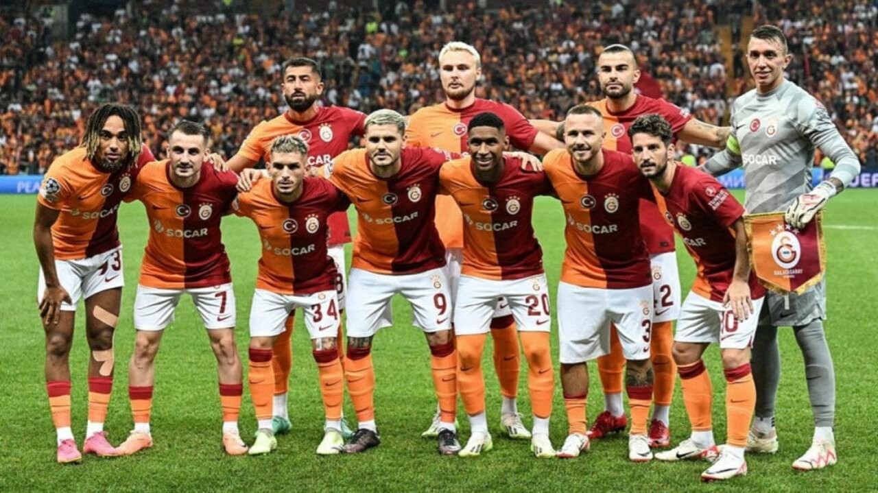 Galatasaray&#039;ın 5 yıldızı Münih&#039;te vitrine çıkıyor! Scoutlar yakın takipte