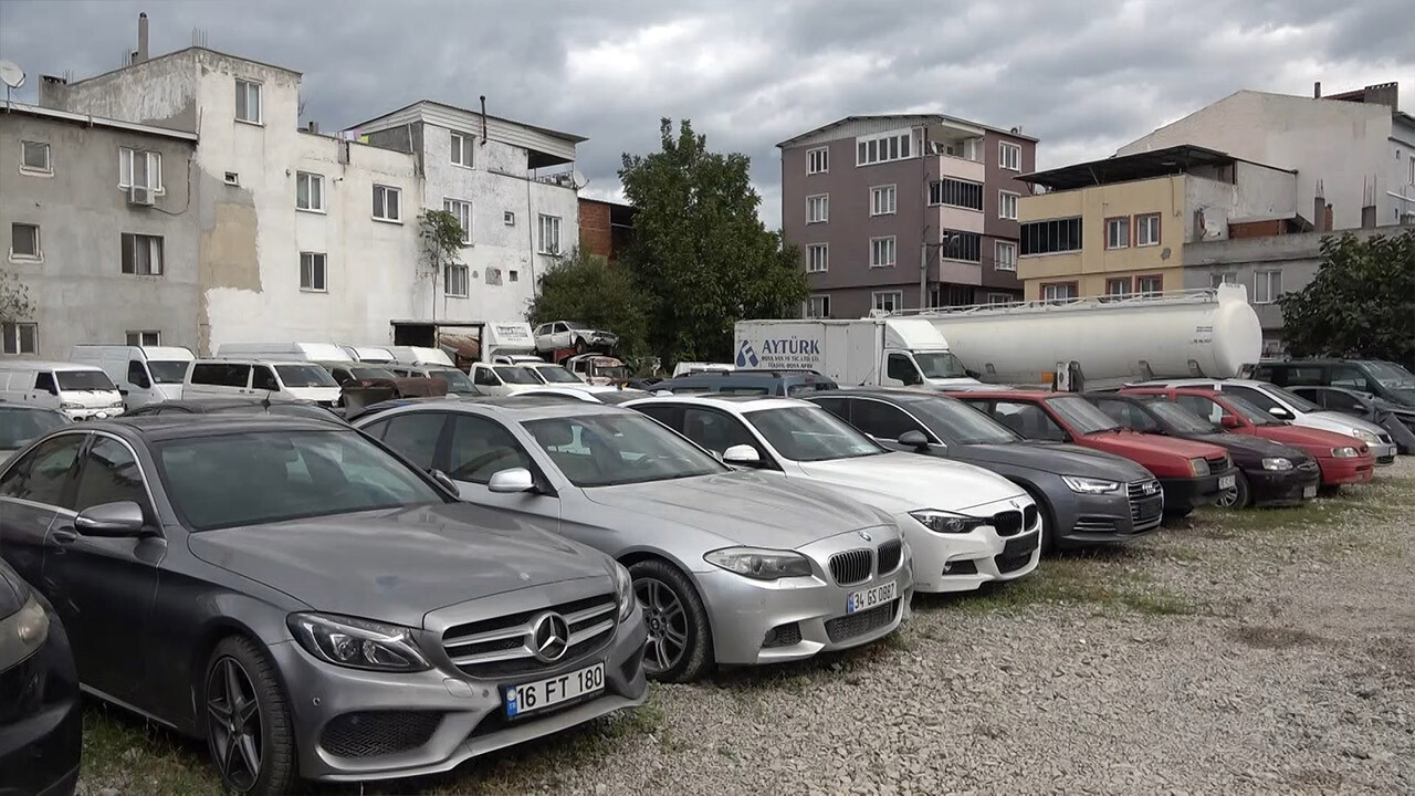 Yedieminden yeni teklif: Otoparkta bekletilen tüm araçlar satışa çıksın