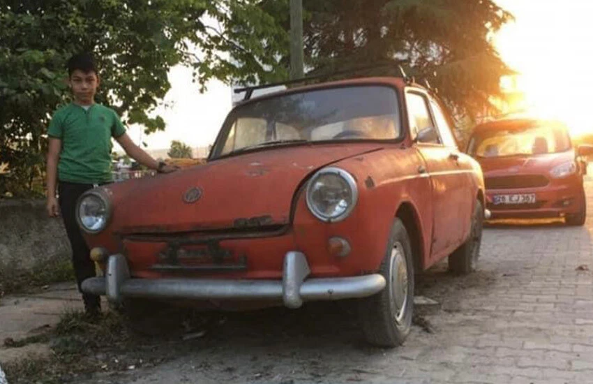 Eskişehir'deki klasik otomobil 1963 model.