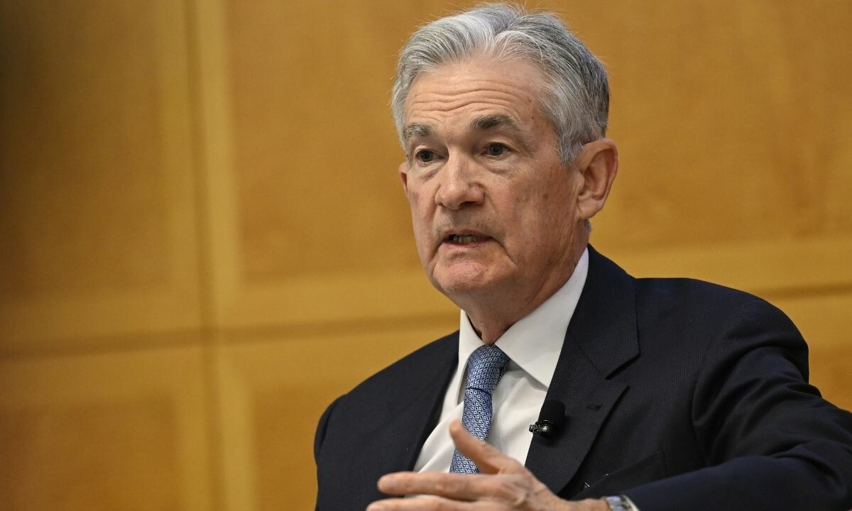 Fed Başkanı Powell’dan &#039;şahin&#039; mesajlar: Para politikasını sıkılaştırmakta tereddüt etmeyiz