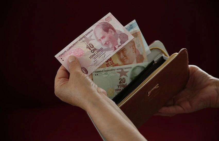 Son dakika! Emeklilere 5 bin liralık ikramiye ödemesi tarihi belli oldu