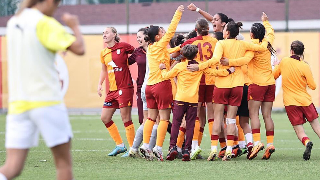 Kadınlar futbol derbisinde kazanan Galatasaray oldu