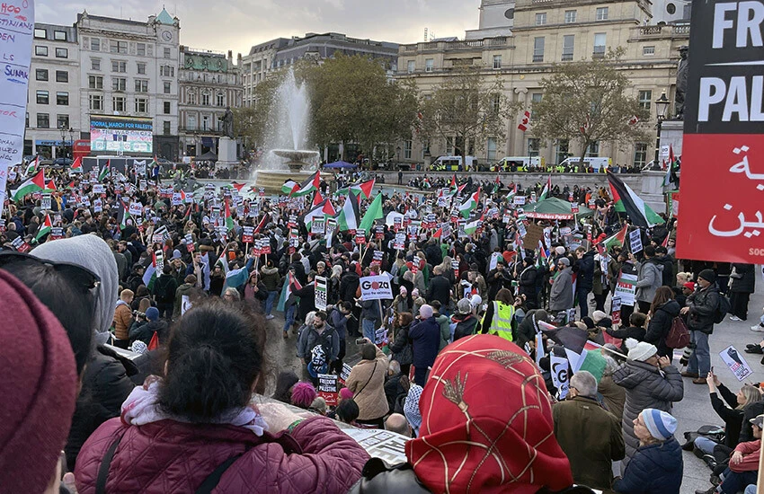 Londra'daki Filistin'e destek yürüyüşleri İngiltere yönetimini rahatsız etti.