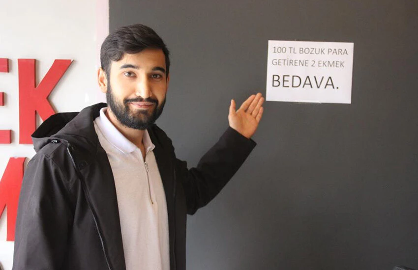 100 lira getirene 2 ekmek bedava! Fırıncıdan bozuk para sorununa ilginç çözüm