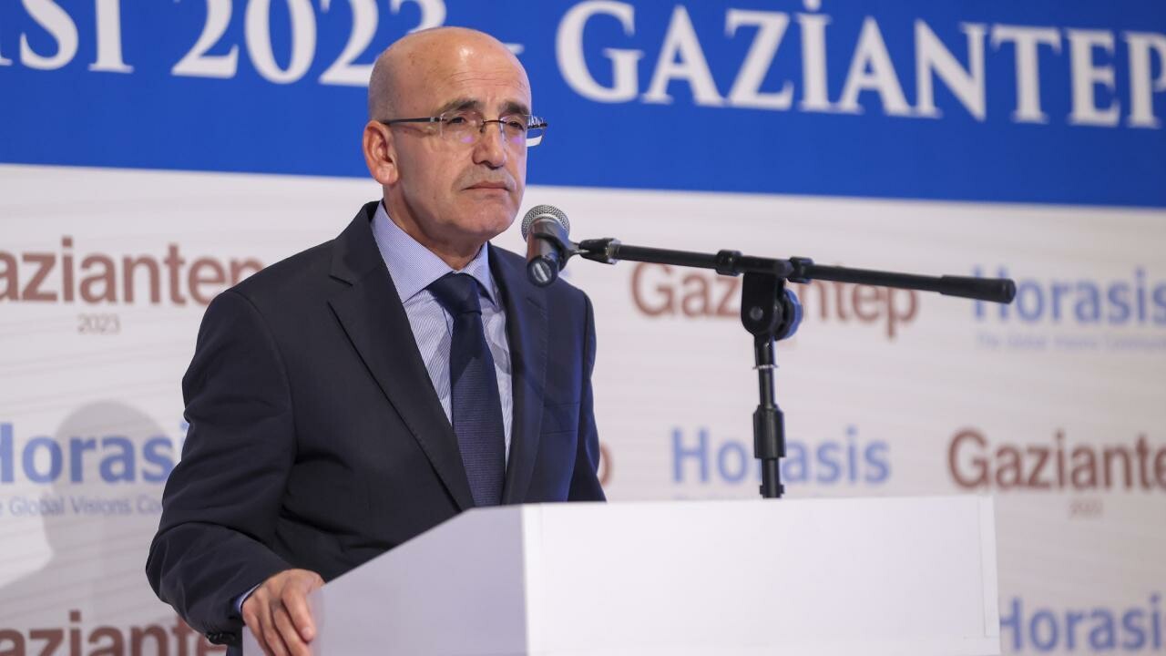 Mehmet Şimşek &#039;İyileşme devam edecek&#039; dedi, cari dengeyi yorumladı