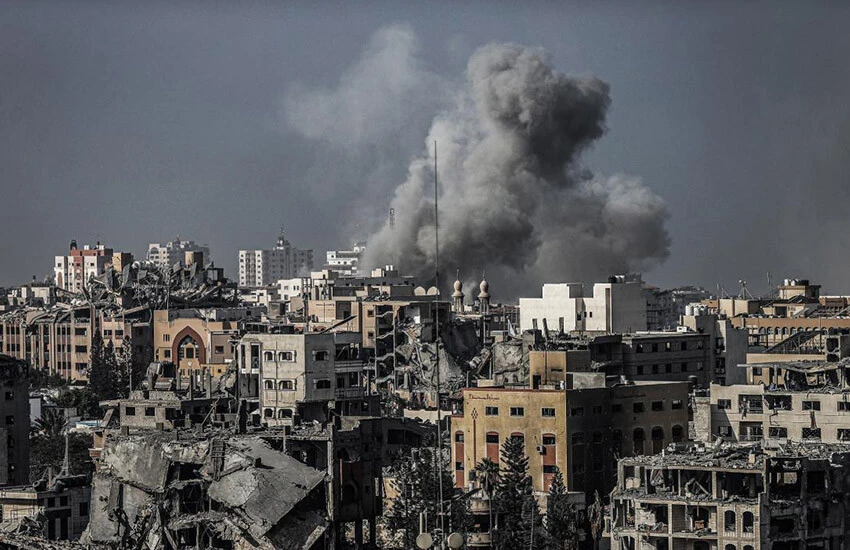 Gazze'de yoğun saldırılar sürüyor