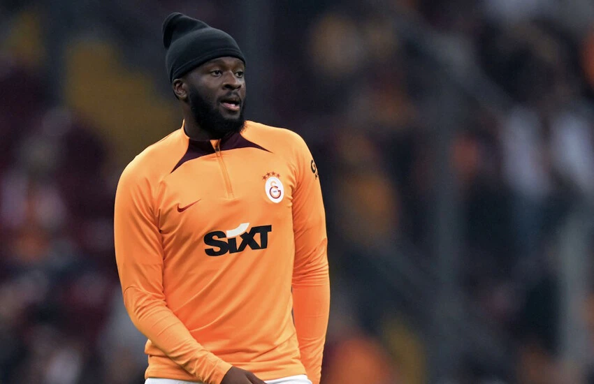 Okan Buruk biletlerini kesti! Galatasaray'da 3 ayrılık birden