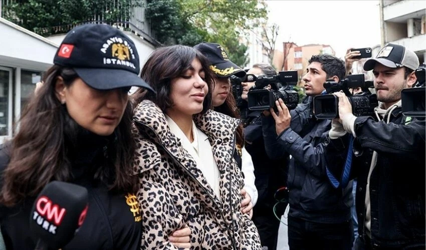 Cezaevine götürülen <a href=