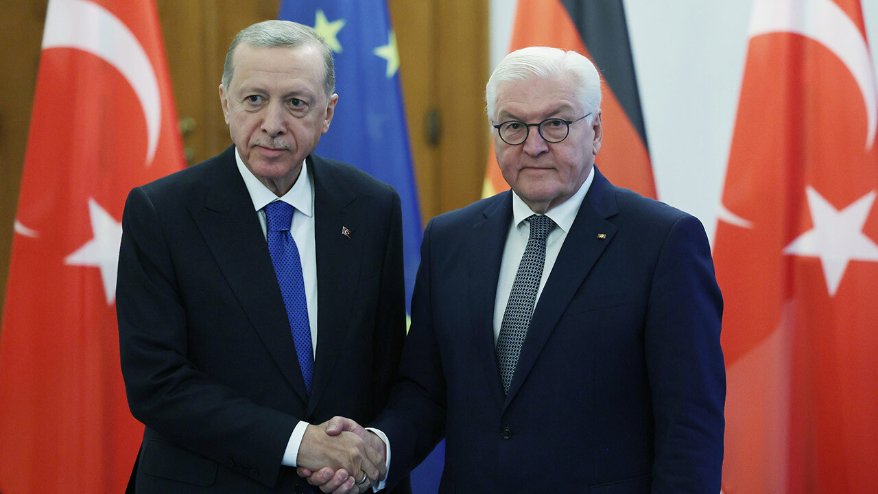 Cumhurbaşkanı Erdoğan, İsrail&#039;e destek veren Steinmeier yüzüne söyledi: Derhal ateşkes...