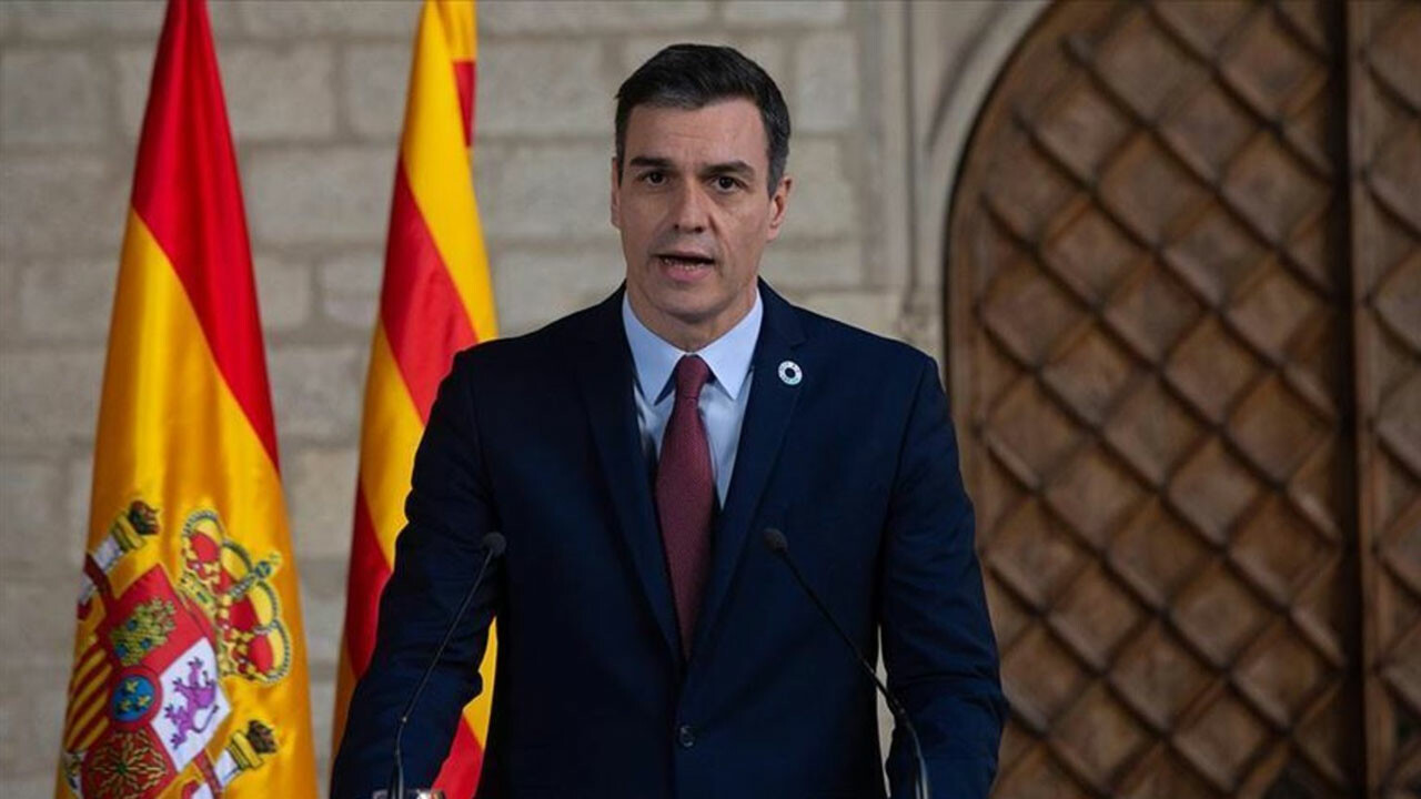 Emekli askerlerden İspanya lideri için manifesto: Görevden alınsın, erken seçime gidilsin