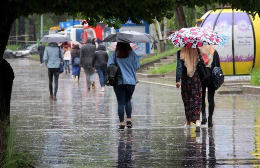 Gerçek kış şimdi başlıyor: Meteoroloji uyardı, İstanbul'a ilk kar yağışı için gün verildi