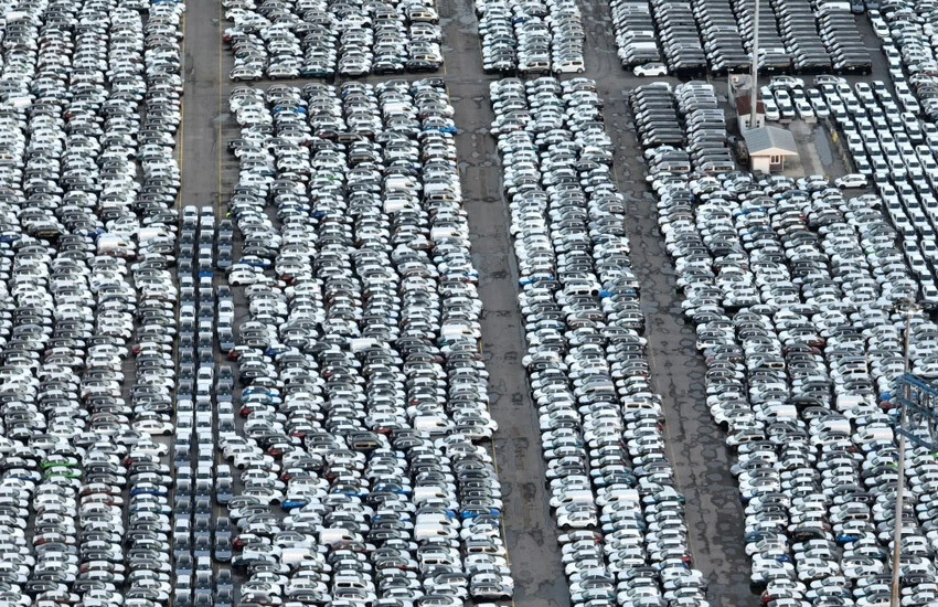 Sıfır araç kıtlığı sonra erdi, yeni stoklar geldi: Binlerce araba satılmayı bekliyor