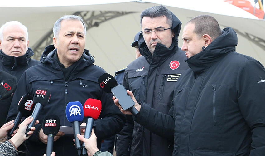 Son dakika: Zonguldak'ta yük gemisi battı