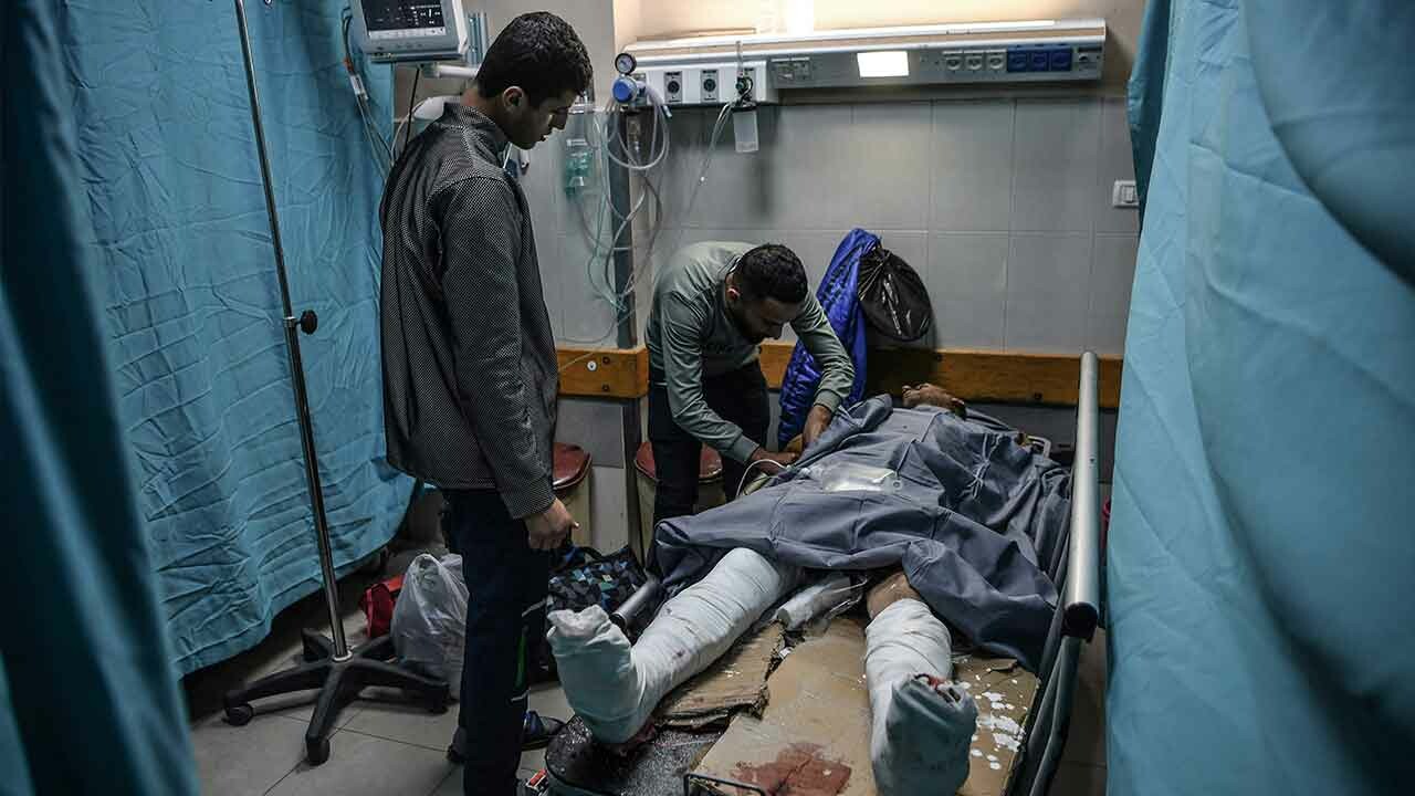 Gazze&#039;deki Şifa Hastanesi doktoru kuşatma altında yaşanılanları anlattı: Hayat ölüme yakındı
