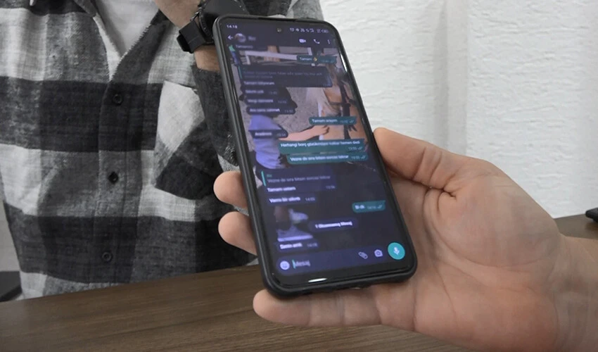 Dolandırıcı sazan sarmalına kendisi dolandı