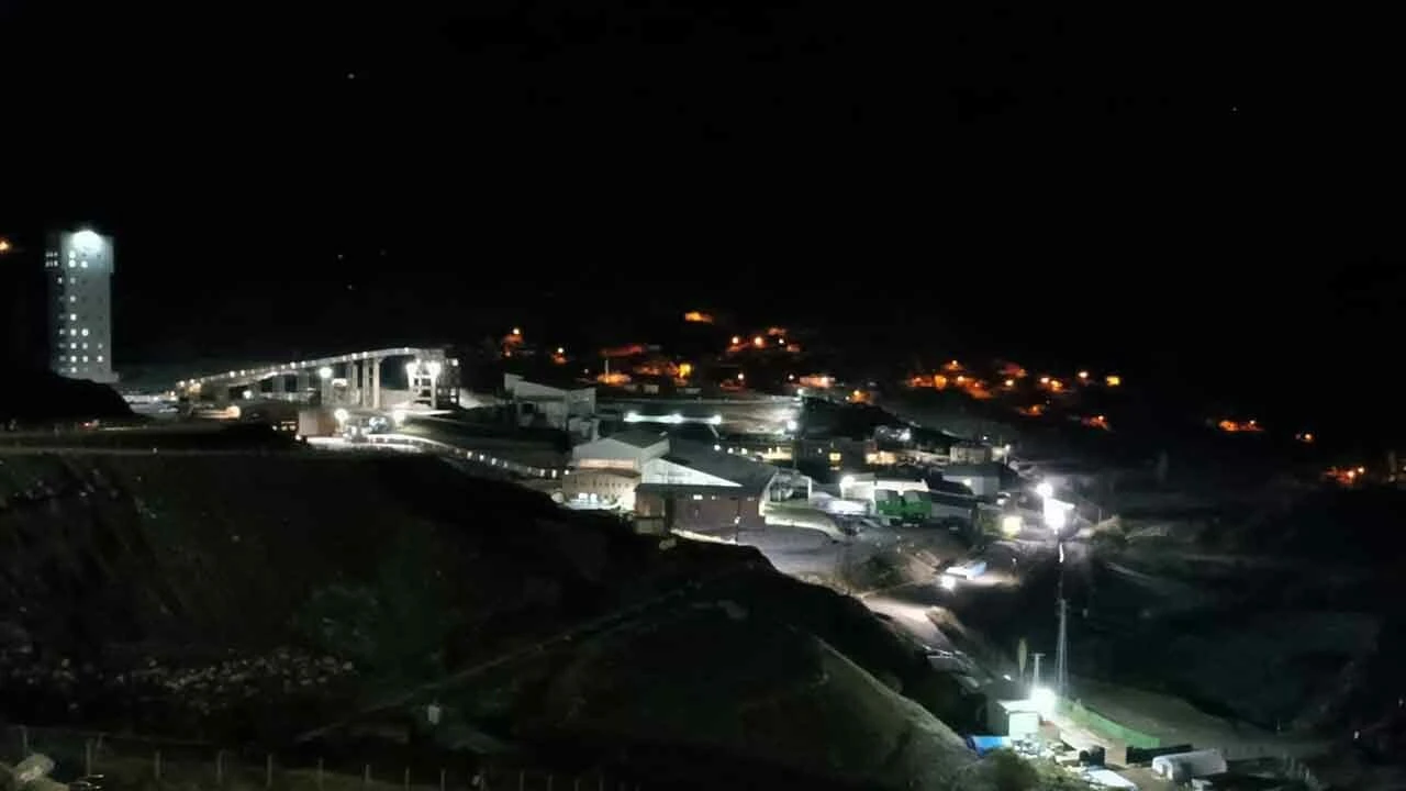 Siirt'te maden ocağında göçük: İşçilerden acı haber var