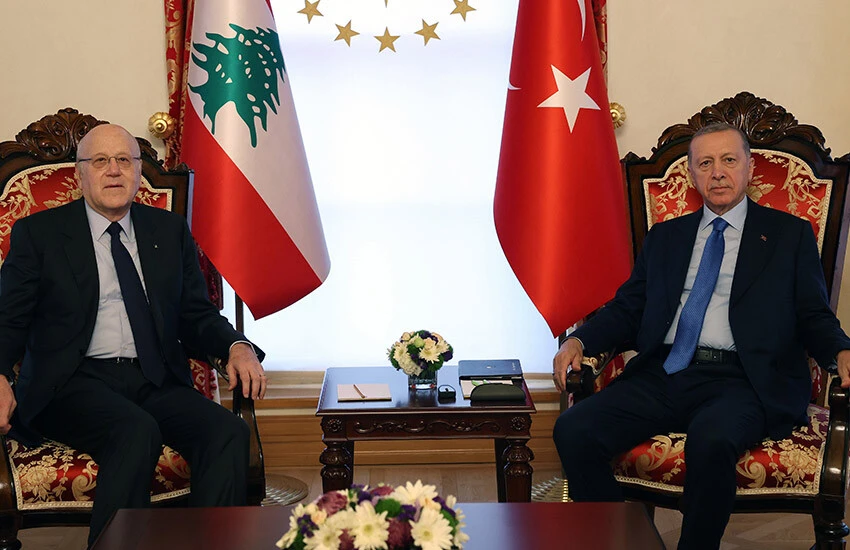 Cumhurbaşkanı Erdoğan ve Lübnan Başbakanı Mikati, Dolmabahçe'de bir araya geldi