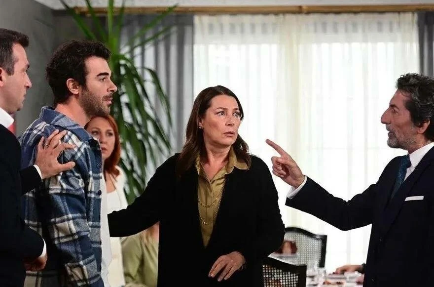 Aldatmak dizisi Numan amca öldü mü? Aldatmak dizisinin Numan’ı Ömer Karanlık’a ne oldu? - 1. Resim